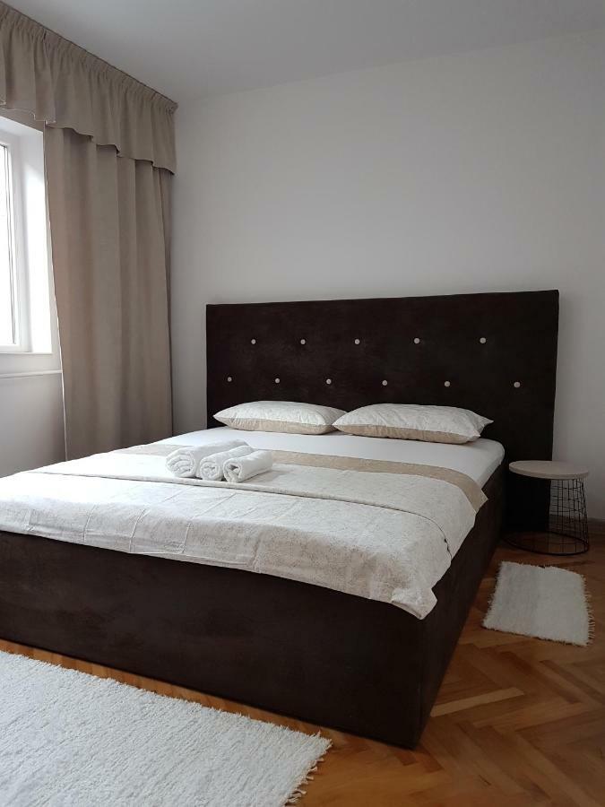 Tania Apartament 오라데아 외부 사진