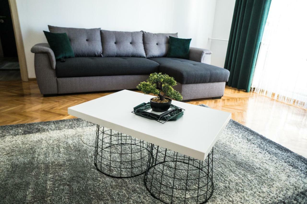 Tania Apartament 오라데아 외부 사진