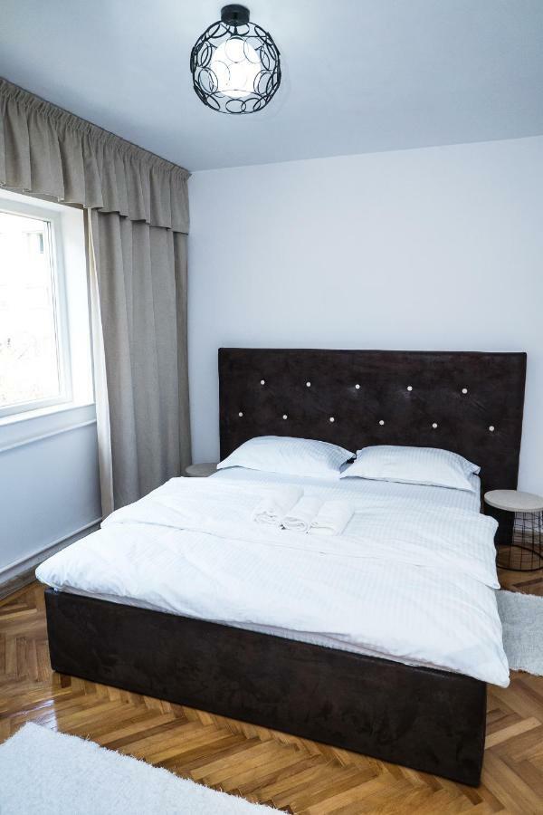 Tania Apartament 오라데아 외부 사진